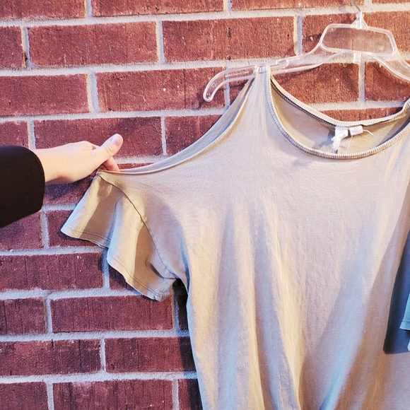 Others Follow Cold Shoulder Ruffled Blouse - Picture 2 of 3